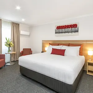 Royal Coach Hotel