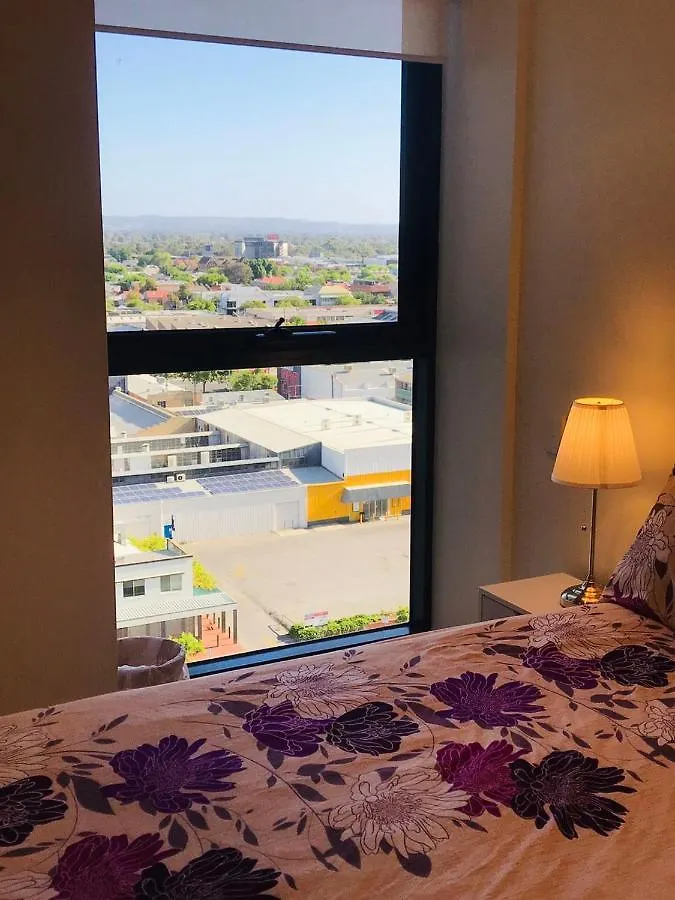 Adelaide Cbd 1 Bedroom Apt. Free Car Park&Swimming Pool &Wifi Apartment