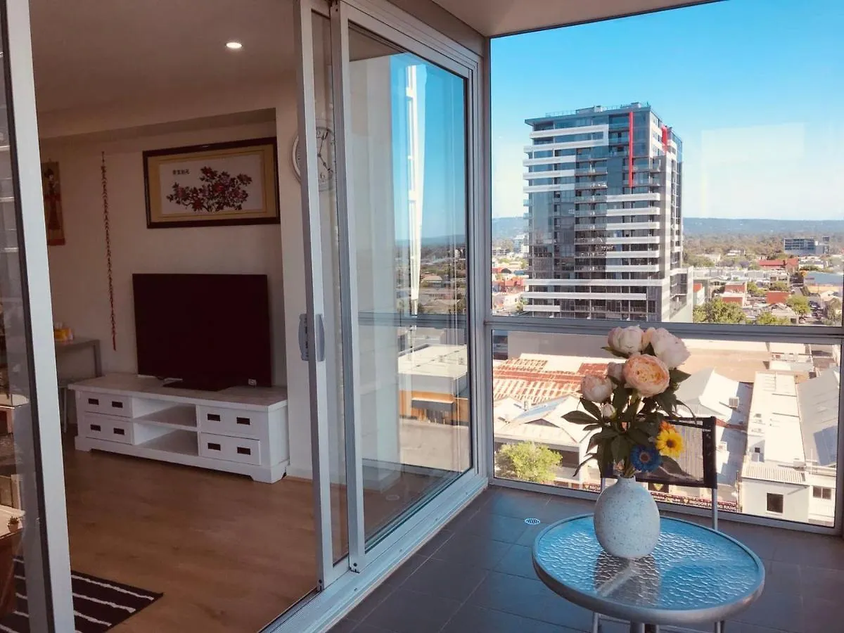Adelaide Cbd 1 Bedroom Apt. Free Car Park&Swimming Pool &Wifi Apartment