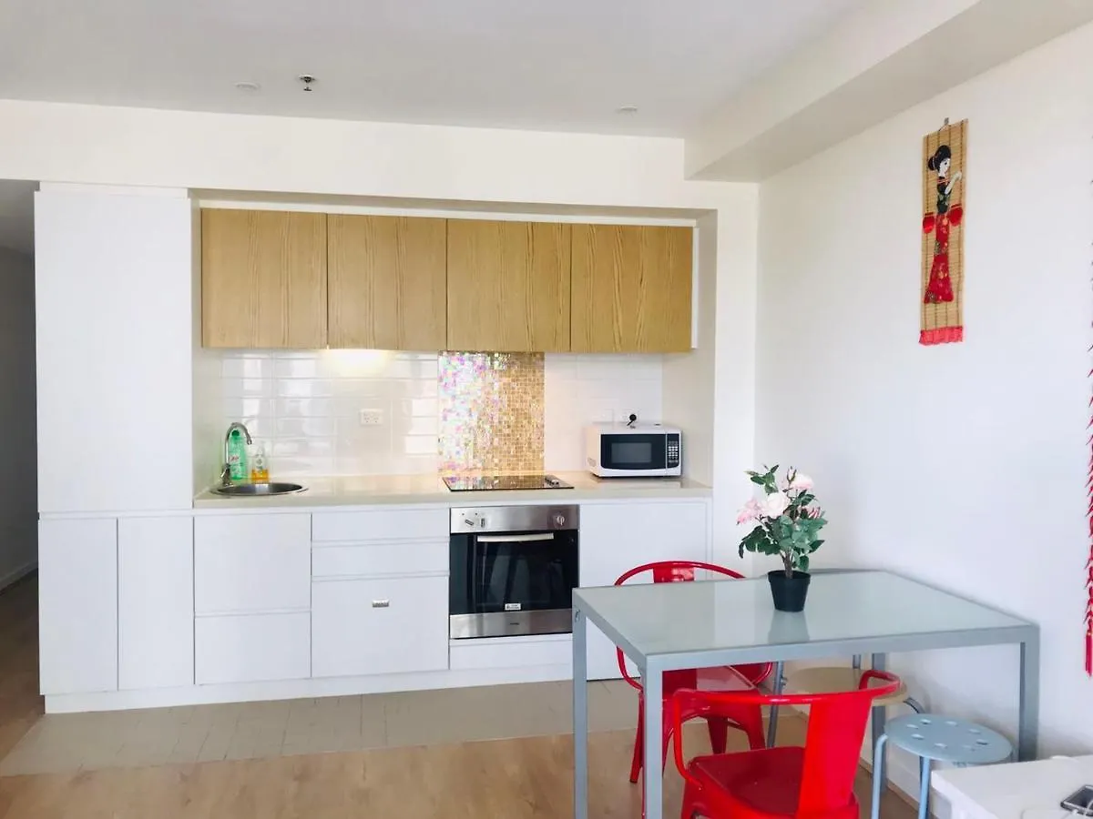 Adelaide Cbd 1 Bedroom Apt. Free Car Park&Swimming Pool &Wifi Apartment
